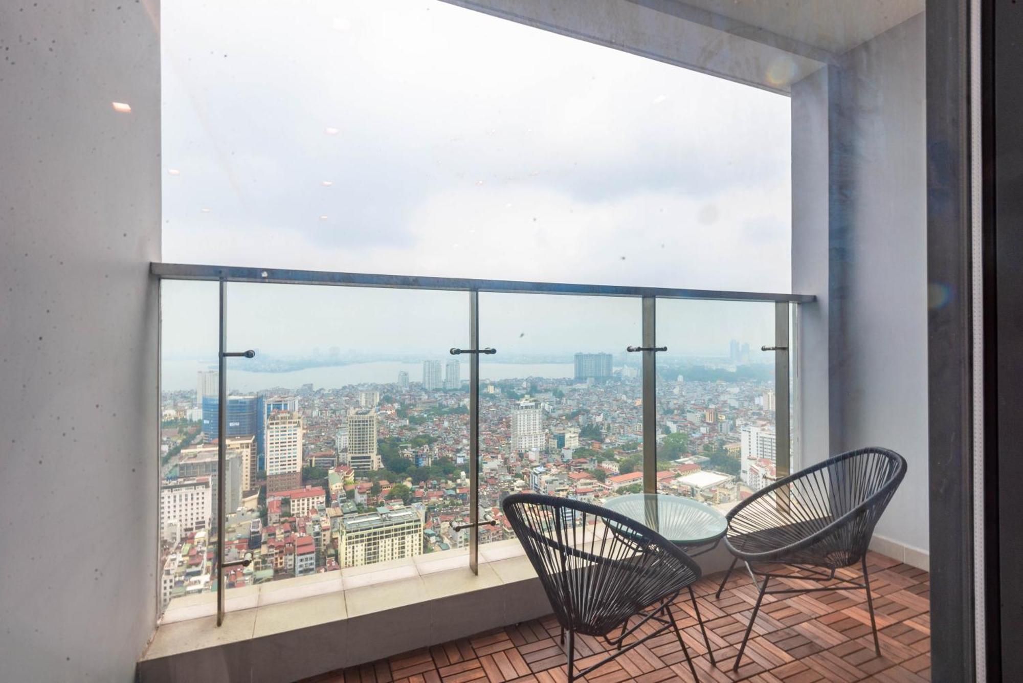 Luxury Serviced Apartment Vinhomes Metropolis Premium Hanoj Exteriér fotografie